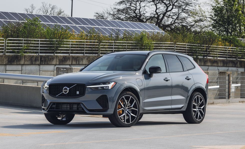 2022-volvo-xc60-t8-e-awd-polestar.jpg