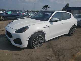 MASERATI GRECALE MODENA 2023