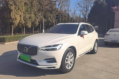 Volvo XC60 2021