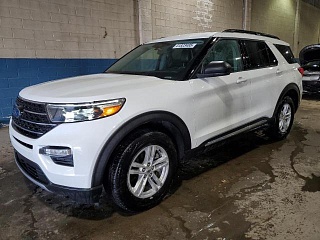 FORD EXPLORER XLT 2023