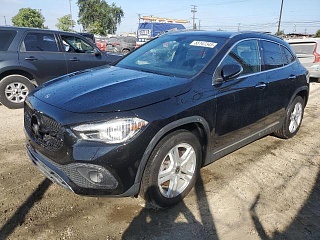 MERCEDES-BENZ GLA 250 2022