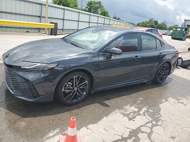 TOYOTA CAMRY XSE 2025