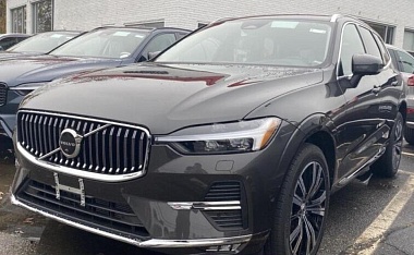 VOLVO XC60 HYBRID 2023 B5 PLUS BRIGHT THEME