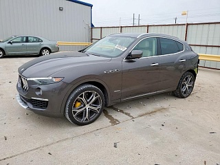 MASERATI LEVANTE LUXURY 2021