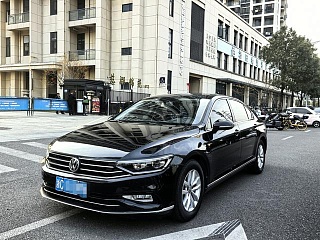 VOLKSWAGEN PASSAT 2020