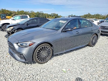 MERCEDES-BENZ C 300 2024