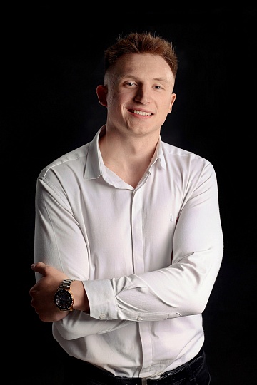 Александр Антоненко