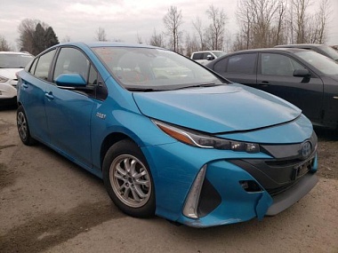 TOYOTA PRIUS PRIME LE 2021
