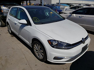 VOLKSWAGEN GOLF 2020