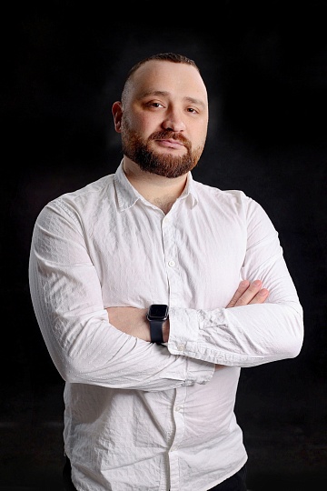 Дмитрий Камяк