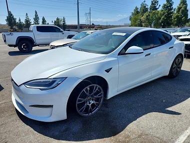 TESLA MODEL S 2021