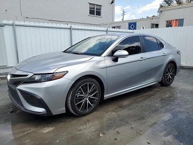 TOYOTA CAMRY SE NIGHT SHADE 2024