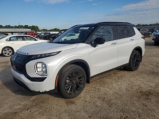 MITSUBISHI OUTLANDER SEL 2024