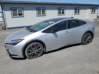 TOYOTA PRIUS LE 2024