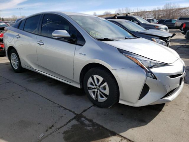 TOYOTA PRIUS 2018