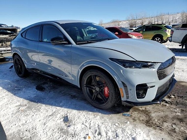 FORD MUSTANG MACH-E GT 2024