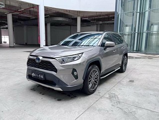 TOYOTA RAV4 2021
