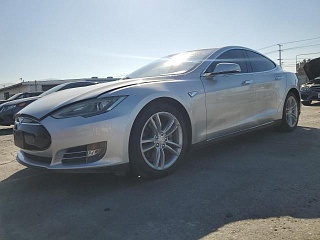 TESLA MODEL S 2013