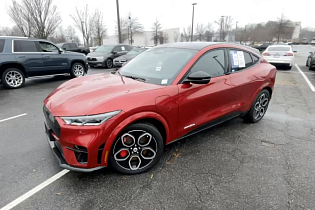 Ford Mustang Mach-E GT 2022