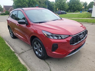 FORD ESCAPE ST LINE 2024