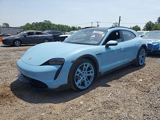 PORSCHE TAYCAN CROSS TURISMO 4 2022