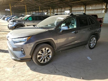 TOYOTA RAV4 XLE PREMIUM 2024