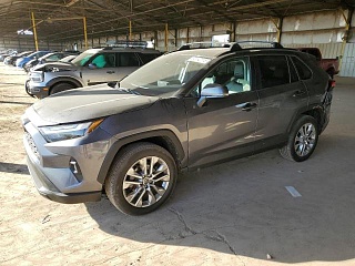 TOYOTA RAV4 XLE PREMIUM 2024