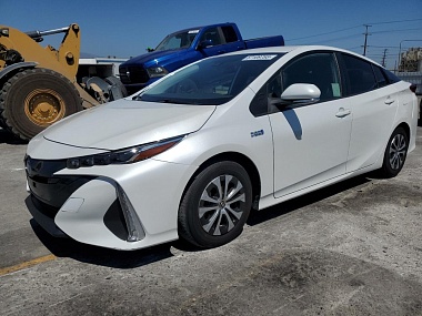 TOYOTA PRIUS PRIME LE 2021