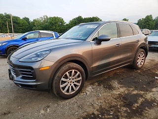 PORSCHE CAYENNE 2022