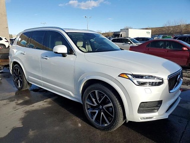 VOLVO XC90 T6 MOMENTUM 2021