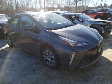 TOYOTA PRIUS LE 2020