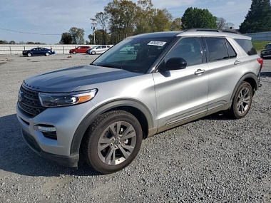 FORD EXPLORER XLT 2024