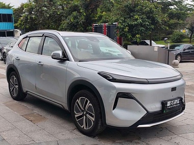 Geely Starship Galaxy 7 EM-i 2025