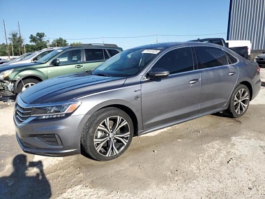 VOLKSWAGEN PASSAT SE 2021