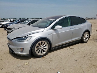 TESLA MODEL X 2016
