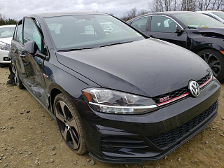 VOLKSWAGEN GOLF GTI S 2019