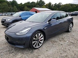 TESLA MODEL 3 2019