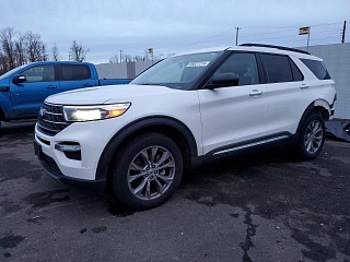 FORD EXPLORER XLT 2022