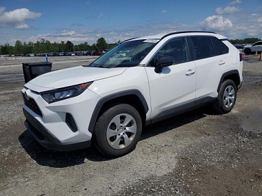TOYOTA RAV4 LE 2021