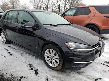 VOLKSWAGEN GOLF 2021