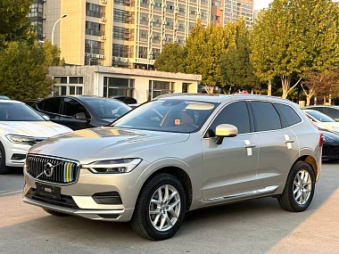 VOLVO XC60 2020