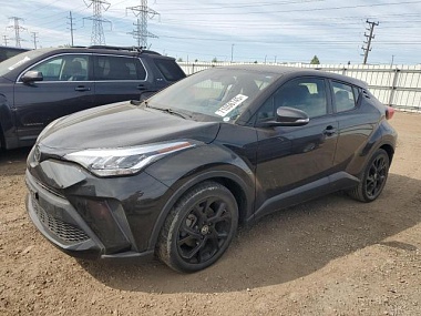 TOYOTA C-HR XLE 2021
